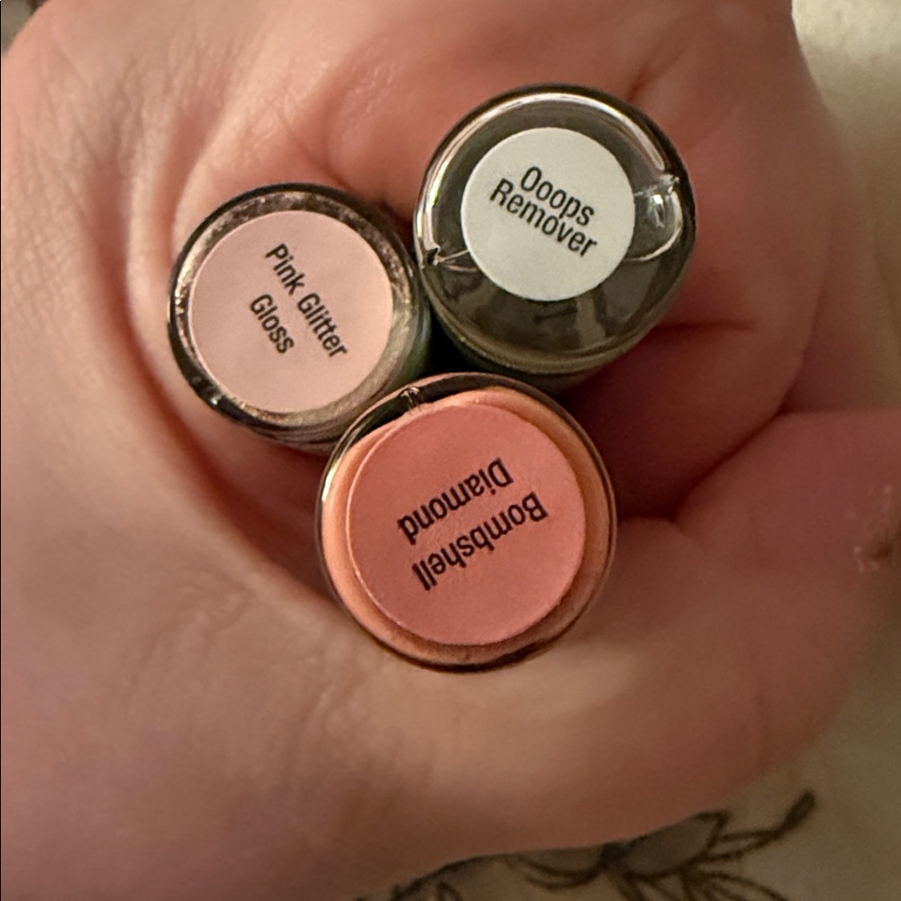 Bombshell Diamond and Pink Glitter Gloss with remover